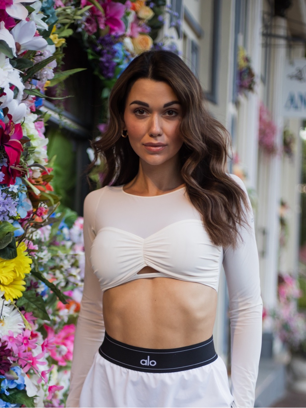 ALO Yoga White Long-Sleeve Crop Top Small